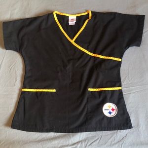 NFL Team Apparel - Pittsburgh Steelers Scrub Top